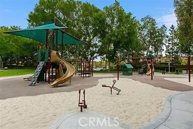 Building Photo - 25 Torrey Pine