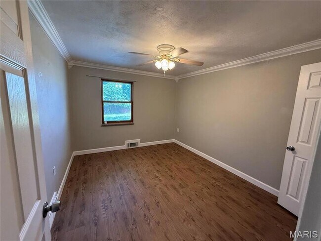 Building Photo - 6321 Monterey Dr