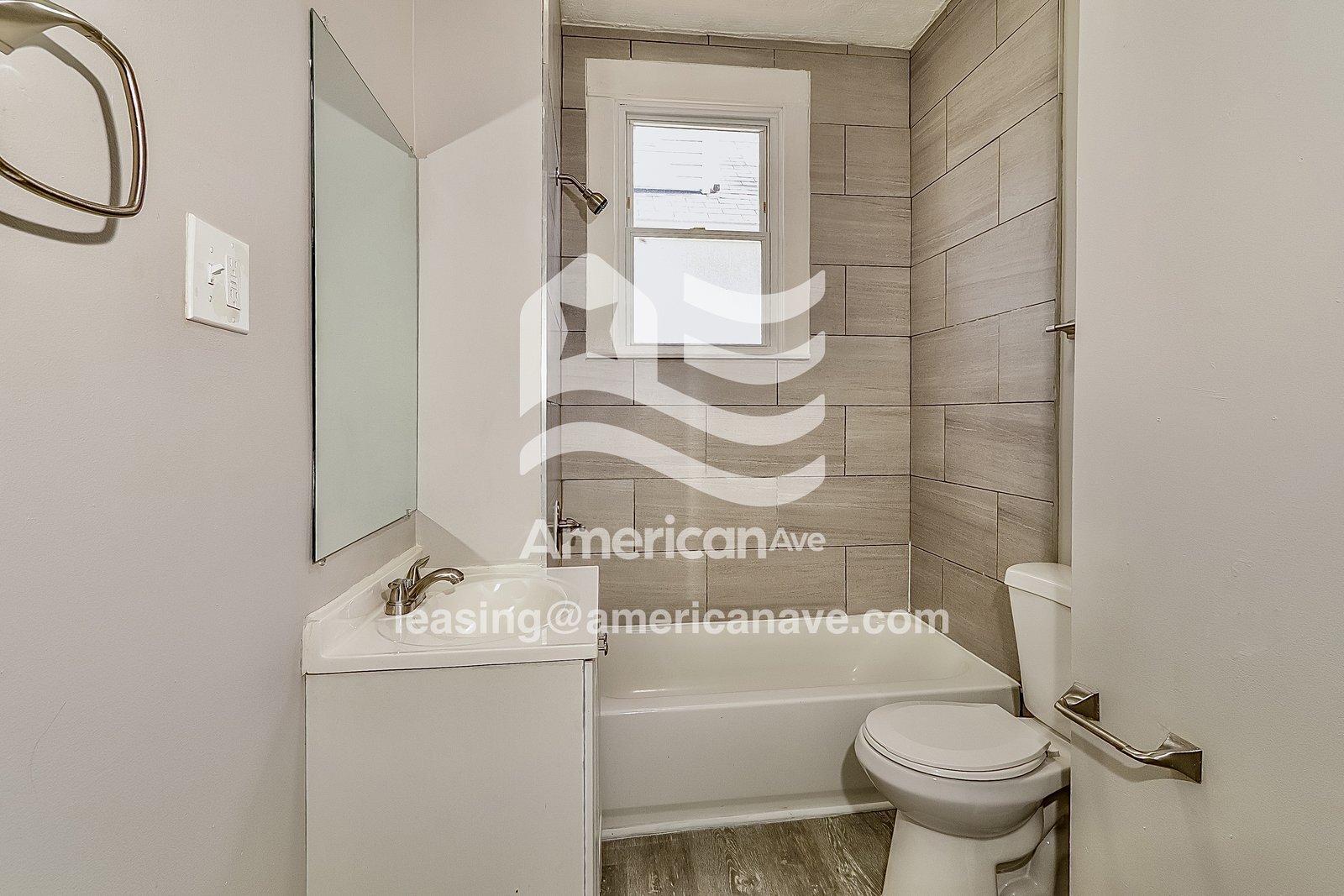 Building Photo - 2309 Date St