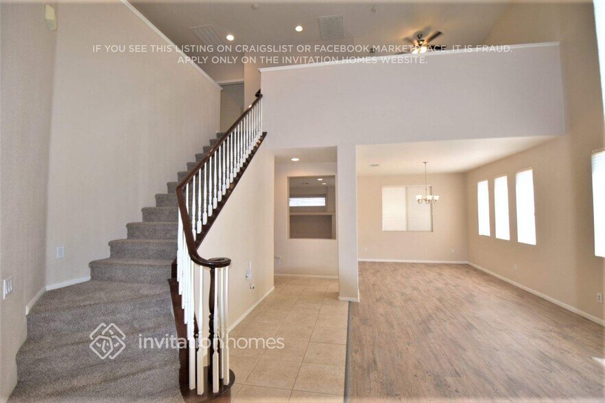 Building Photo - 3452 Yellow Cove Ln