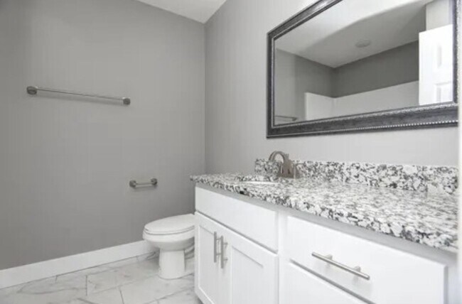Building Photo - BRAND NEW 4 bedroom house in SW Springfield!