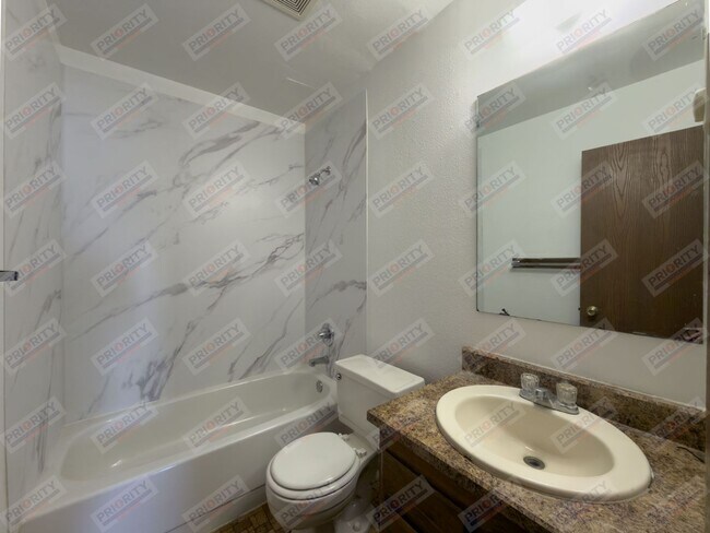 Building Photo - Ealges Nest Apartments
