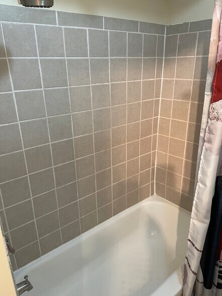 Building Photo - 2408 N Capitol St NW