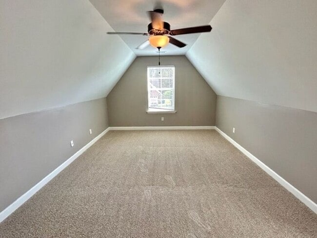 Building Photo - Now Leasing a 4 bedroom 2 bath home in May...