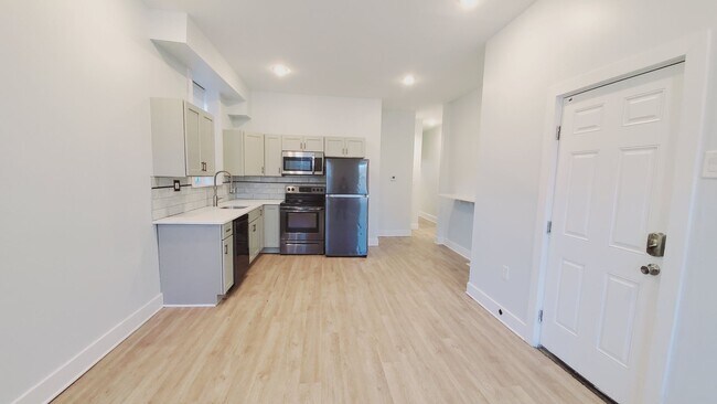 Building Photo - 4131 W Girard Ave