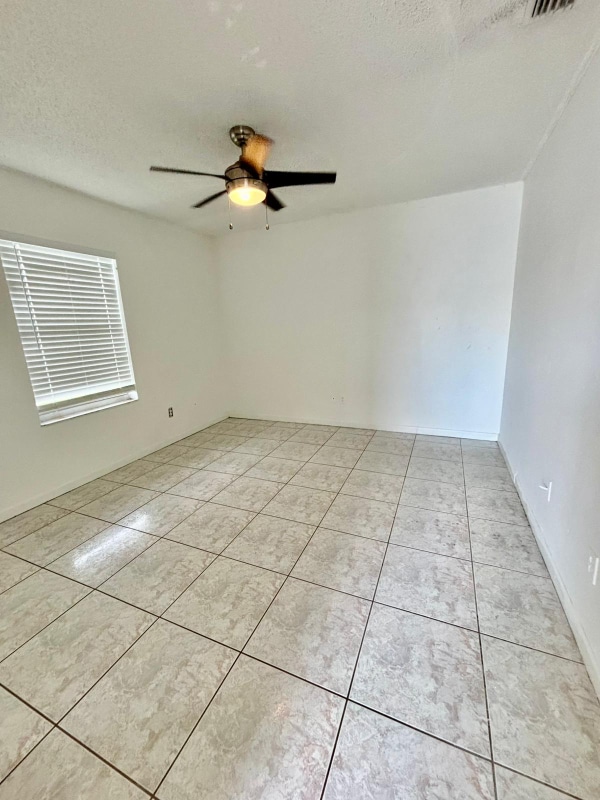Building Photo - 5665 Nokomis Cir