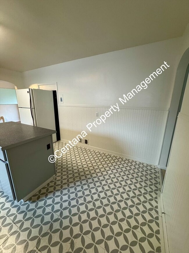 Building Photo - Cute 3 Bedroom Home for Rent!