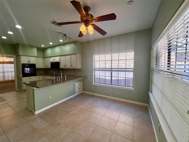 Building Photo - 15003 Radstock Dr