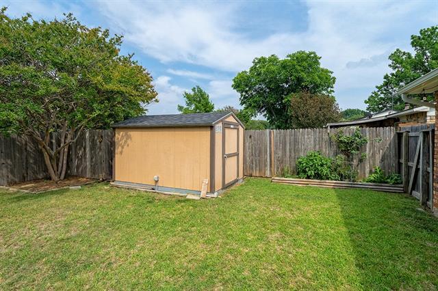 Building Photo - 5409 Slay Dr