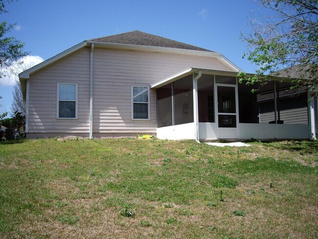 Building Photo - 1043 Winter Ln