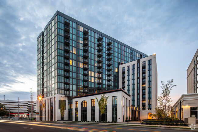 Building Photo - Parke West Apartments