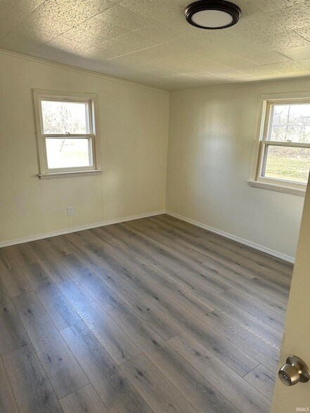 Building Photo - 520 N Maple St