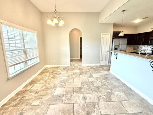 Building Photo - Now Leasing a 5-Bedroom 3 Bath Home In Olive Branch; Zoned for Desoto Central.