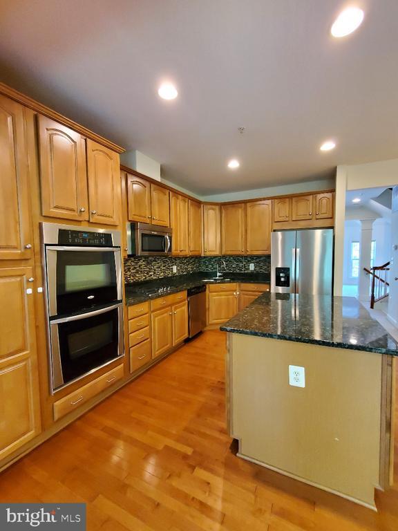Building Photo - 1625 Whitehall Dr