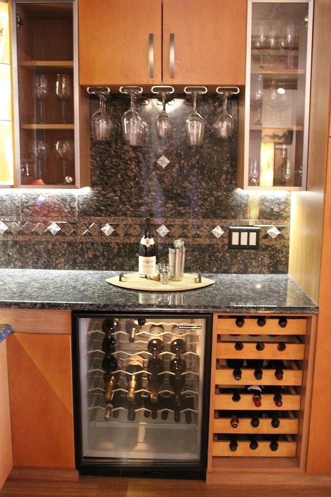 Building Photo - 1401 Wewatta St