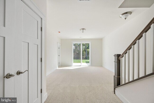 Building Photo - 356 Evermore Ln