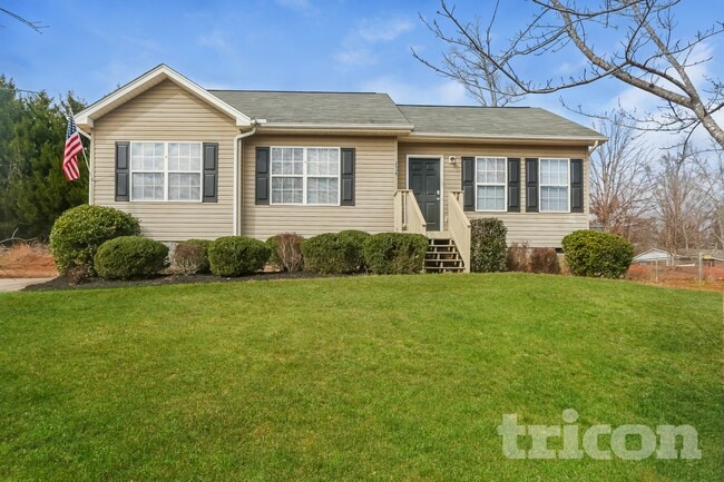 Building Photo - 2538 Terra Dr