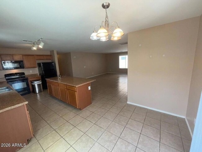 Building Photo - 7123 N 72nd Dr
