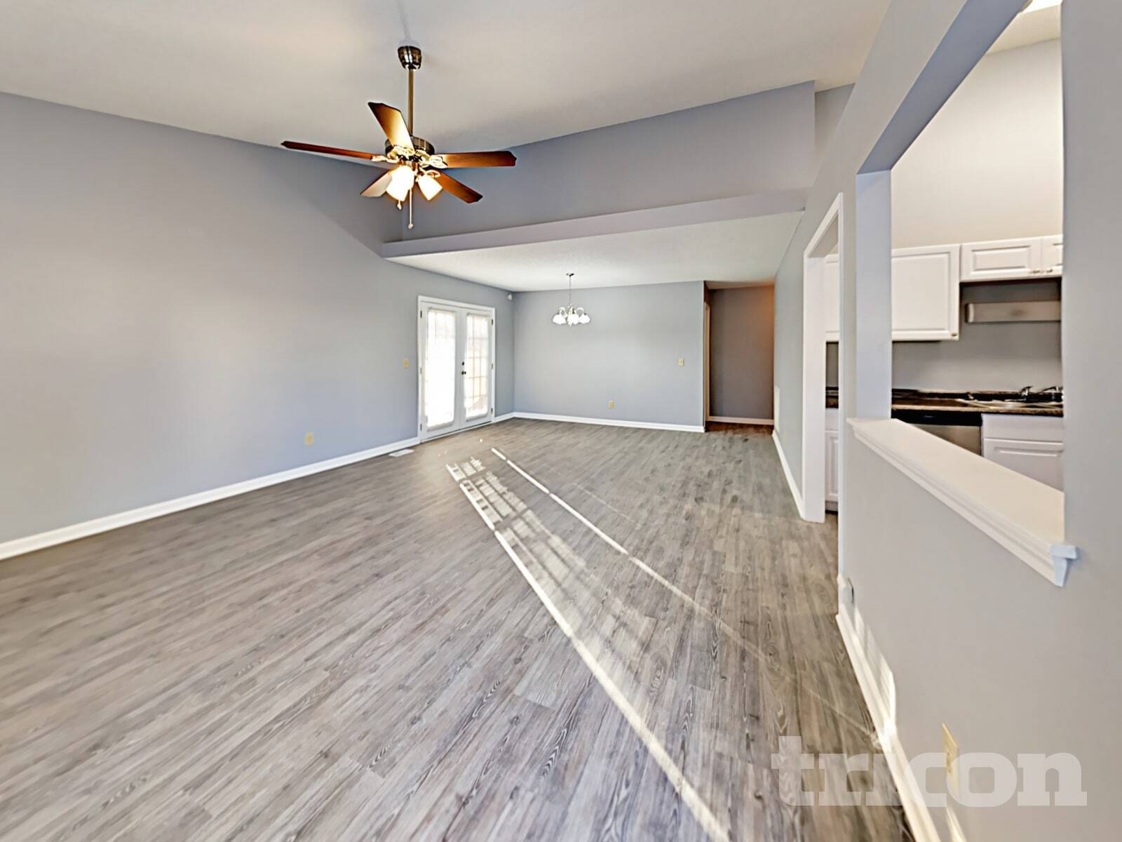 Building Photo - 305 Trowbridge Rd