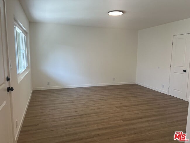 Building Photo - 1411 Innes Pl