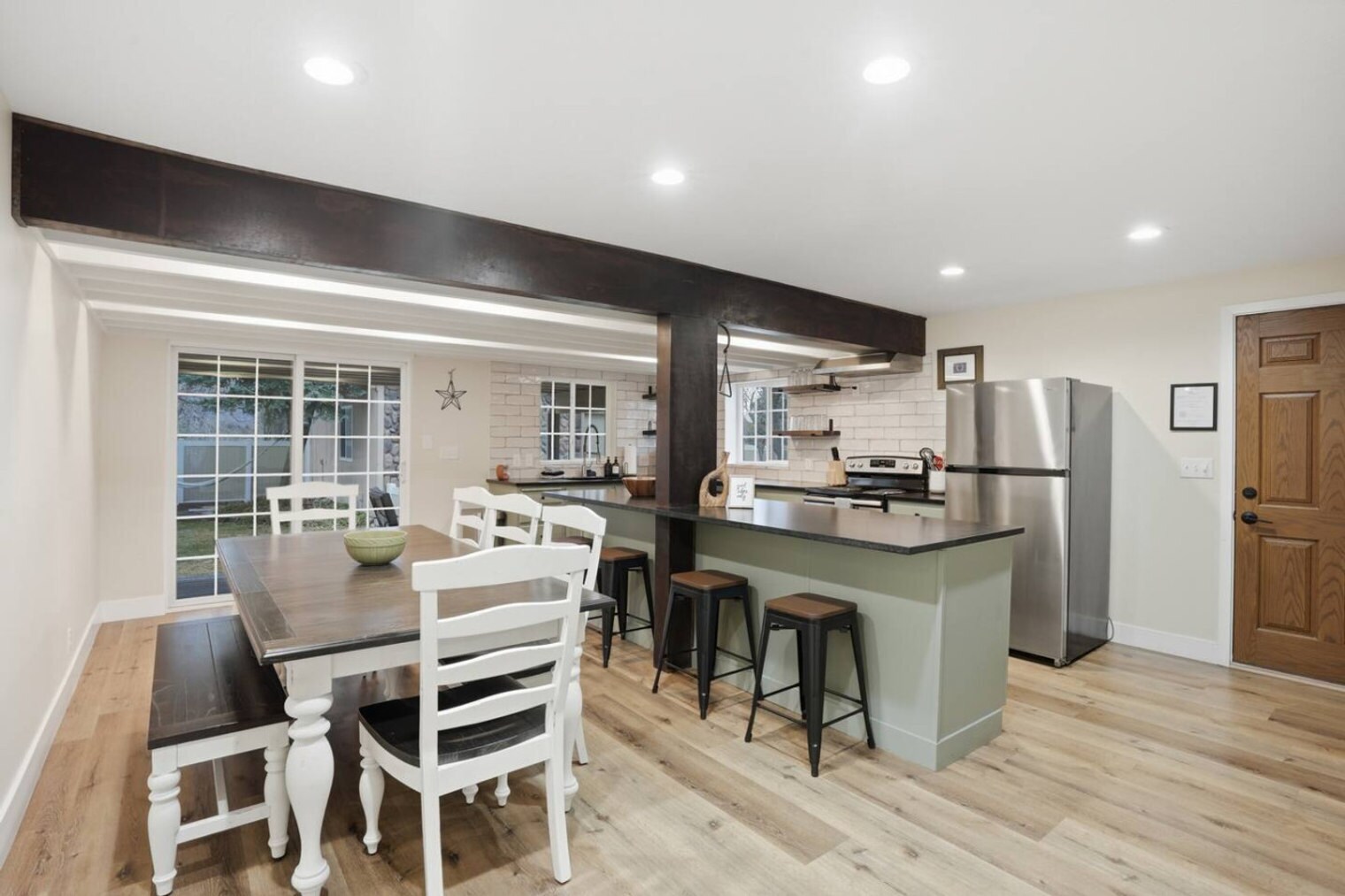 Building Photo - 3588 Bengal Blvd