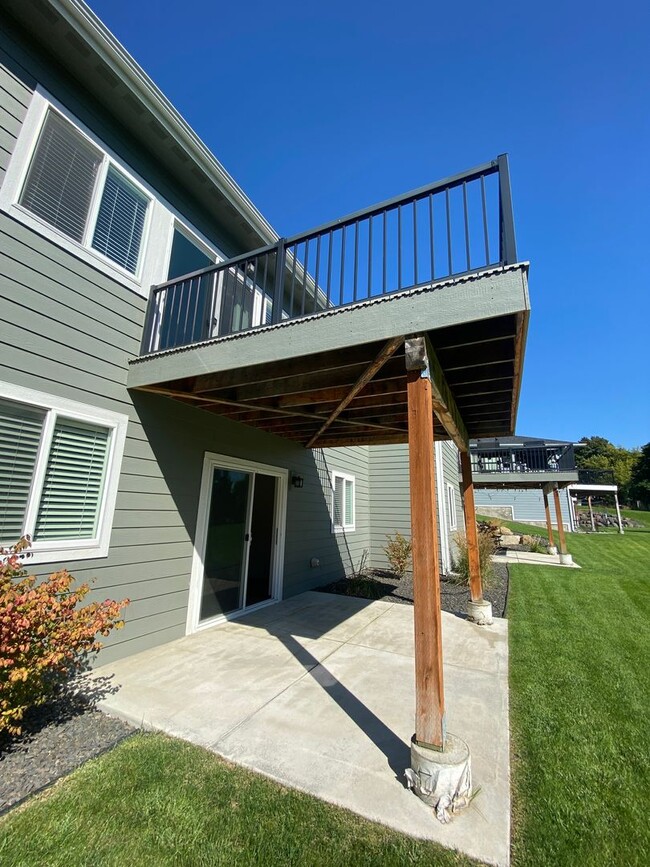 Building Photo - 4310-4312 N Centennial Ln