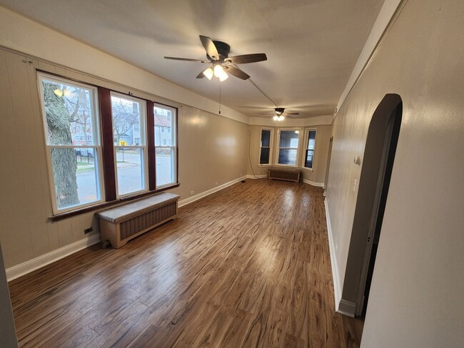 Building Photo - 9757 S Ave M