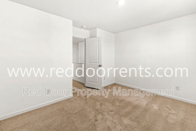 Building Photo - 8511 Fownes Ln