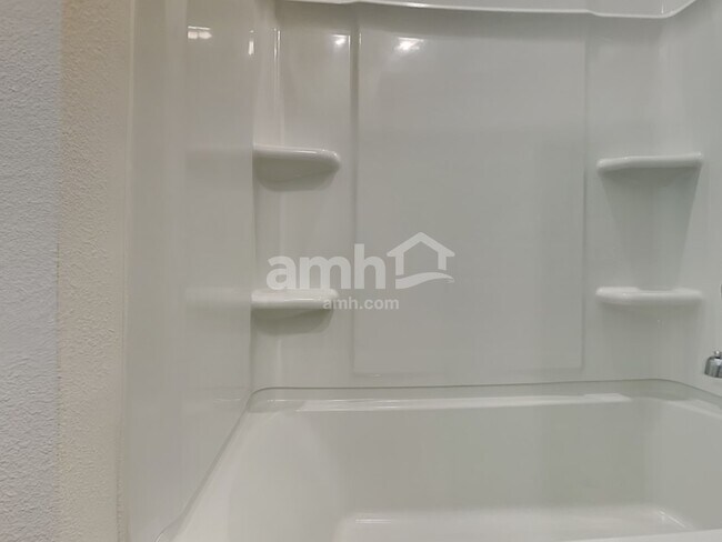 Building Photo - 6451 Emerald Hls Wy