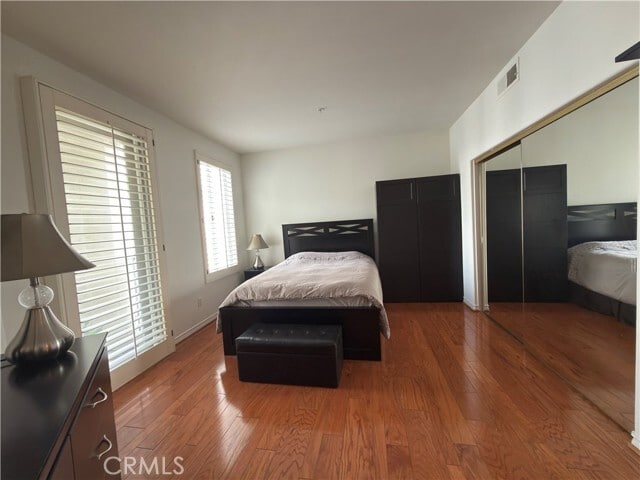 Building Photo - 2233 Martin