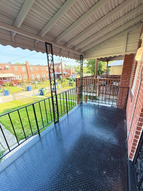 Building Photo - 607 Lucia Ave