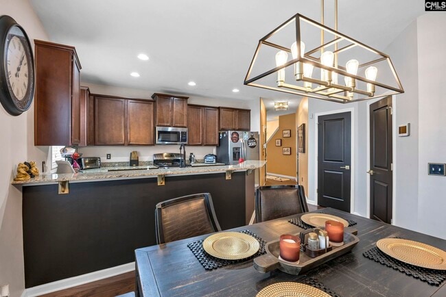 Building Photo - 349 Gracemount Ln