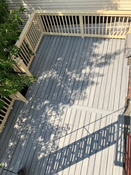 Private Deck- aerial view - 143 Sussex St
