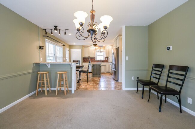 Building Photo - BEAUTIFUL CAPE COD IN BLUEGRASS ESTATES