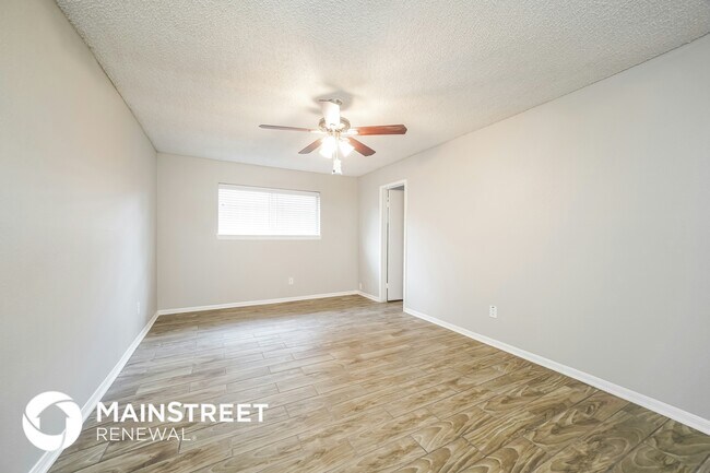 Building Photo - 7914 Birchbark Dr