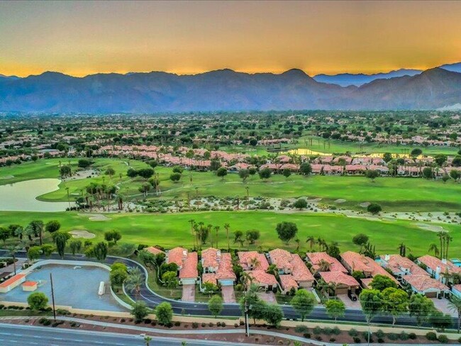 Building Photo - 79995 Rancho La Quinta Dr