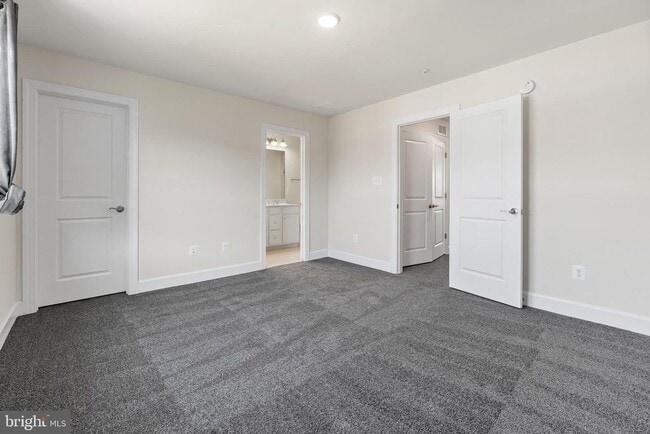 Building Photo - 2962 Chalkstone Pl