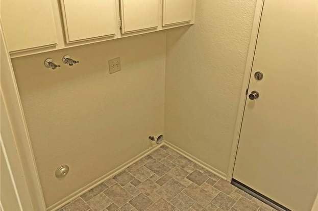 Building Photo - 10581 Sunburst Dr