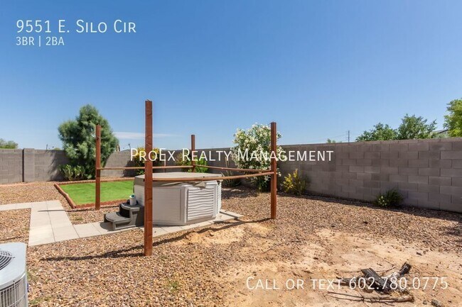 Building Photo - 9551 Silo Cir