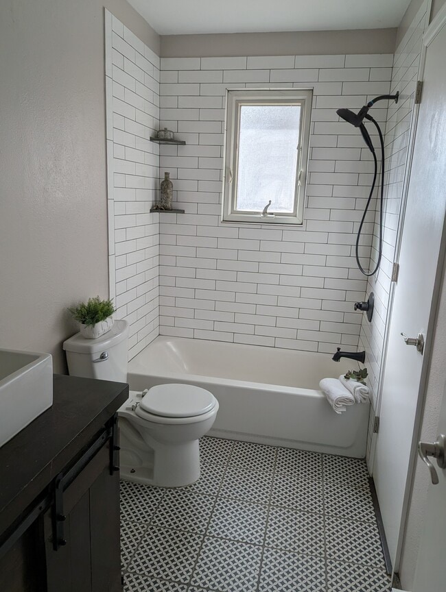 Building Photo - 11669 S Upper Ranch Dr