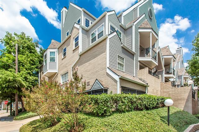 Building Photo - 1010 Allen St