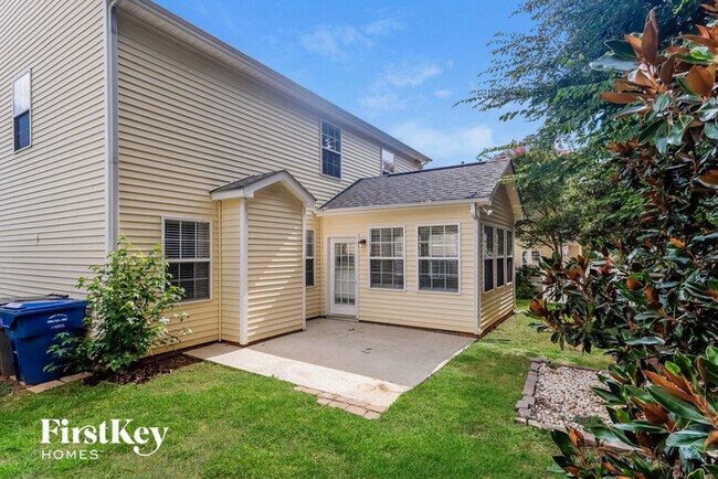 Building Photo - 2306 Silver Run Dr