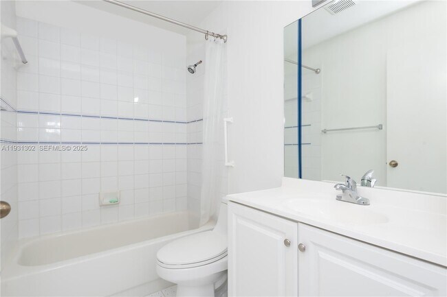 Building Photo - 1901 SW 129th Terrace