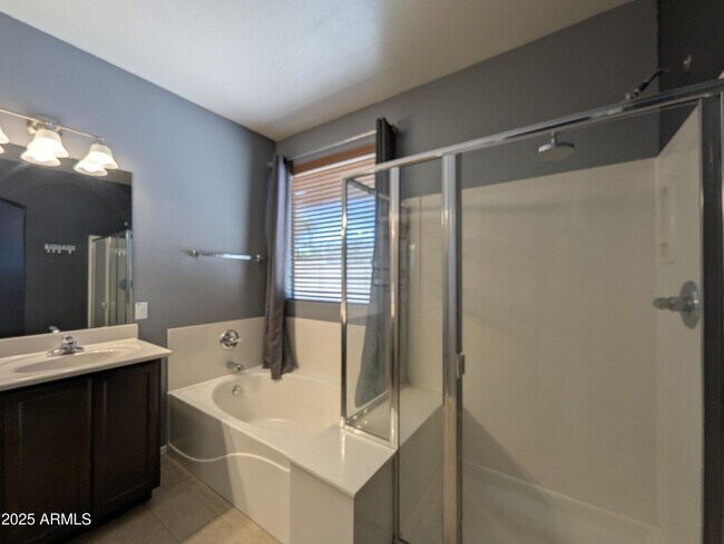 Building Photo - 3731 W St Kateri Dr