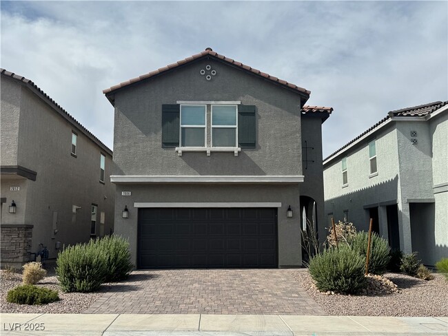 Primary Photo - 7006 Sylmar Ave