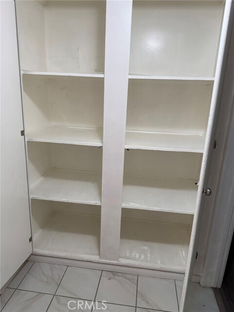 Building Photo - 124 W Lancaster Blvd