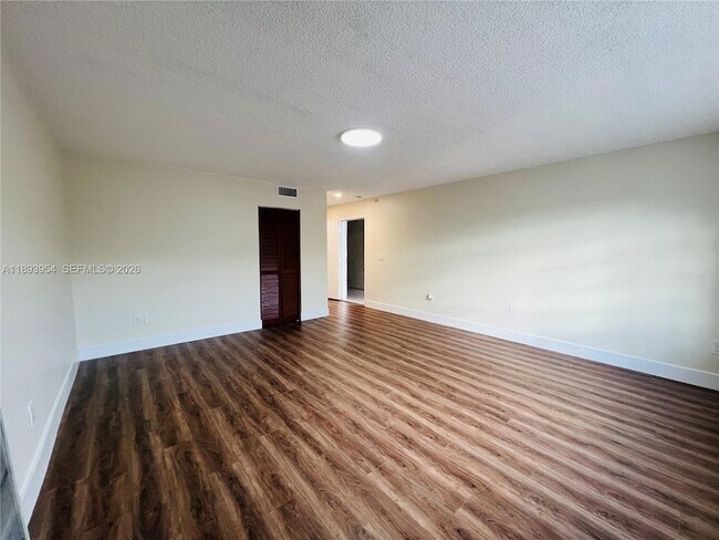 Building Photo - 21121 SW 85th Ave