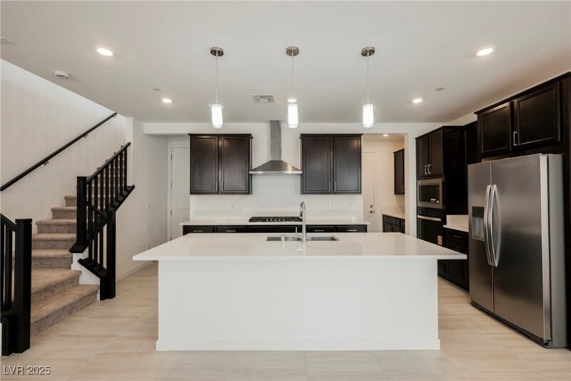 Building Photo - 2451 Altitude St