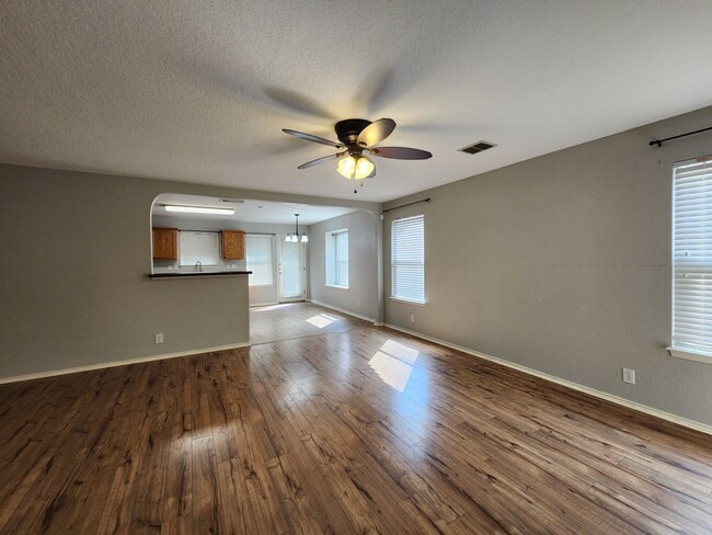 Building Photo - No Carpet / Storage Shed / Back Patio  /  ...