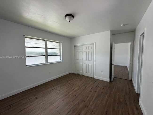 Building Photo - 890 NW 55th St